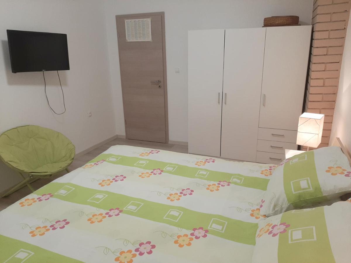 Apartman Maslina Pisak Dış mekan fotoğraf